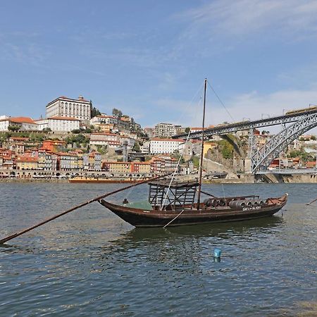 Flh Almada Cozy Apartment With View Porto Kültér fotó