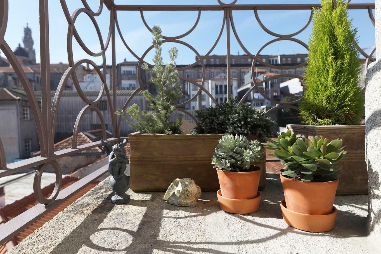 Flh Almada Cozy Apartment With View Porto Kültér fotó